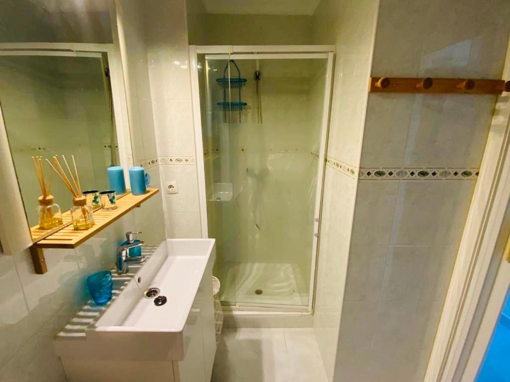 Estudio Muy Acogedor En Benalmadena Bagian luar foto